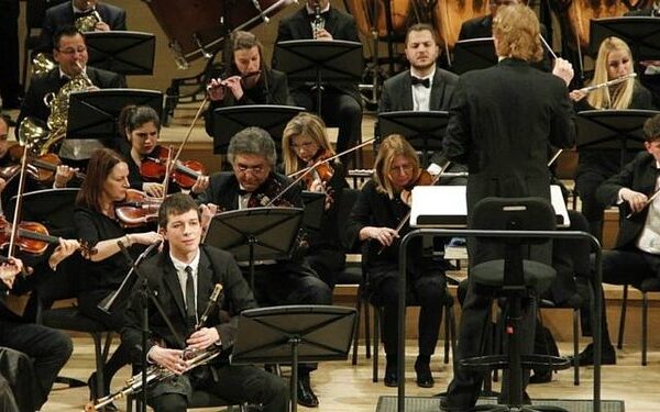 CONCERTO FOR UILLEANN PIPES AND ORCHESTRA WITH THE DUBLIN PHILHARMONIC ORCHESTRA